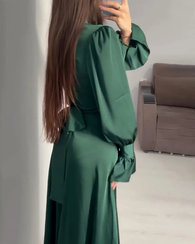 Elin | Robe chic et confortable avec taille croisée et nœud papillon